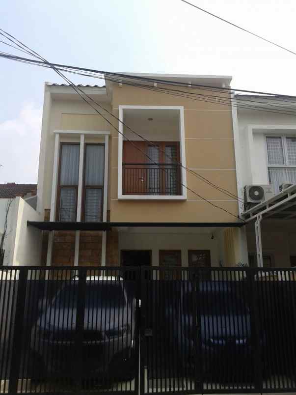 for sale rumah kebon baru tebet praktis siap huni