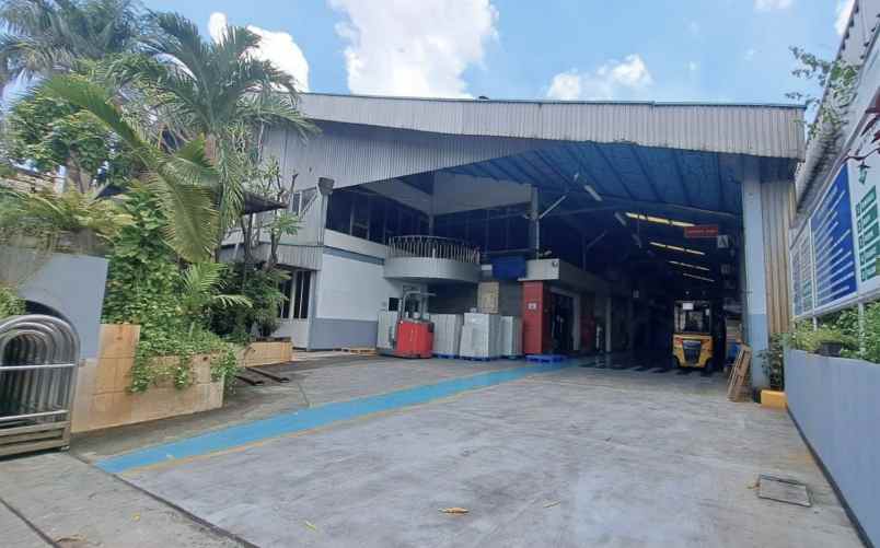 gudang pabrik kantor kawasan industri mm2100 cibitung