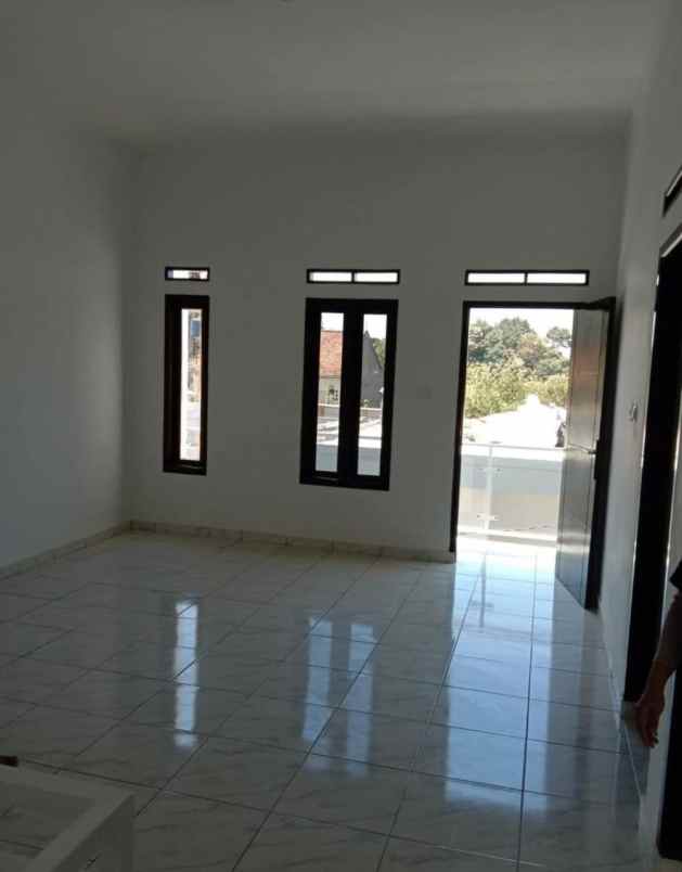 hunian strategis di cimahi 2 lantai shm harga masuk