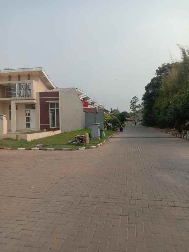 hunian tanah luas grandcity the extention hany 5 juta