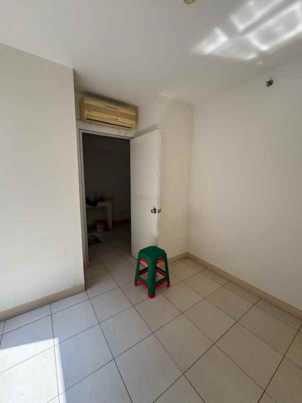 jual apartemen green bay pluit jak ut