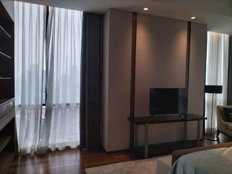 jual regent residences di mangkuluhur city