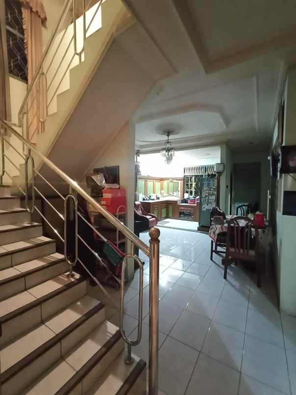 jual rumah bu strategis posisi hook antapani bandung