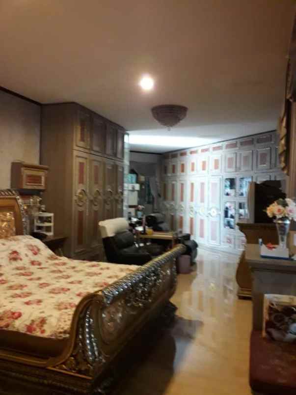 jual rumah di kencana indah iii pondok indah