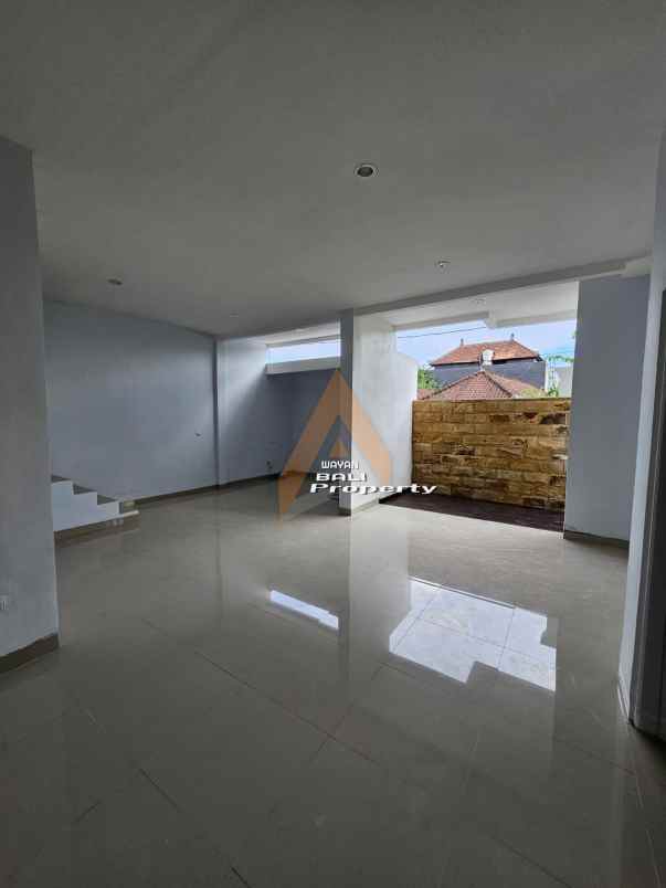 jual rumah mewah dan baru di gatot subroto denpasar