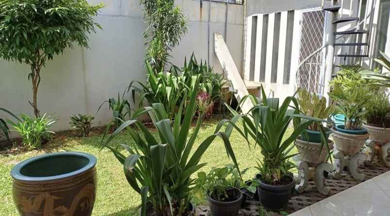 jual rumah mewah siap huni di ceger asri jakarta timur