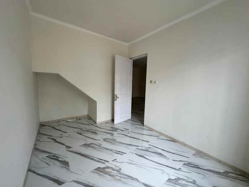 jual rumah siap huni kota wisata cibubur