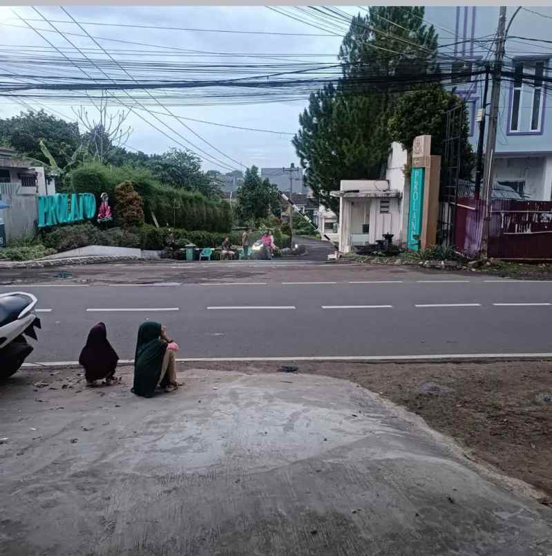 ruko siap buka usaha