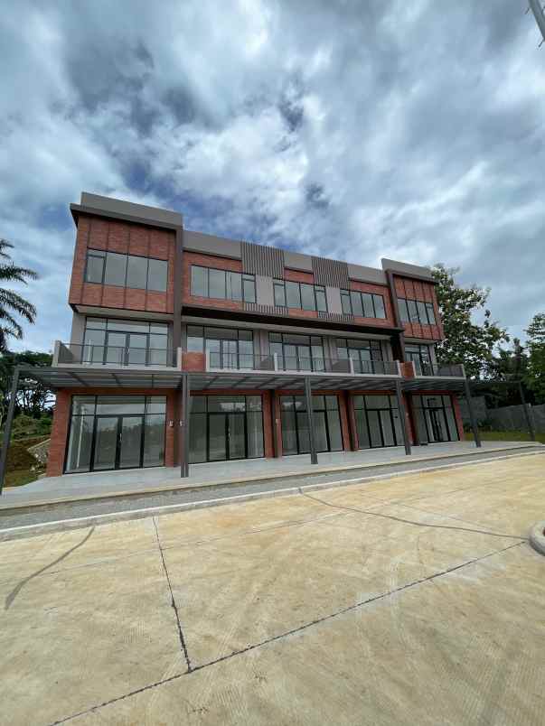 ruko siap huni 3 lantai di kemang bogor