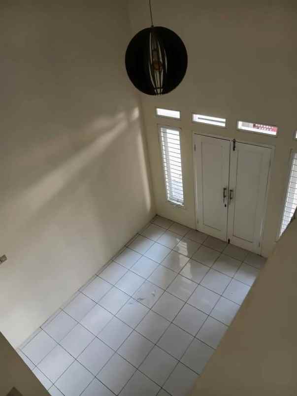 rumah 2 lantai murah di pup