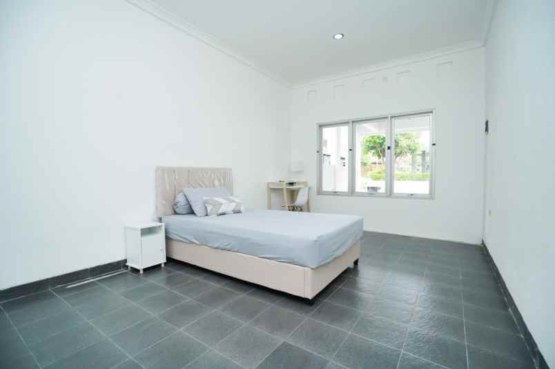 rumah 2 lantai siap huni di limo depok