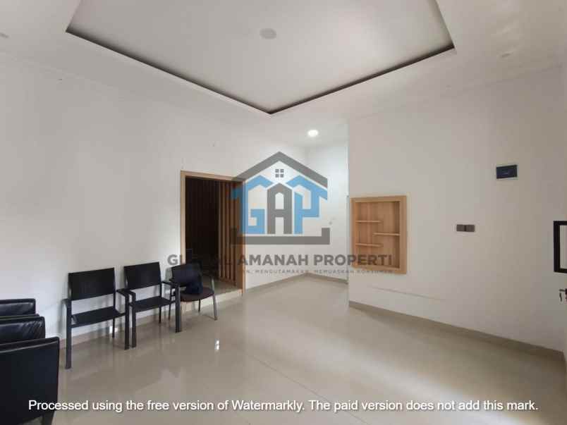 rumah 3 lantai cibabat rooftop view jarang ada