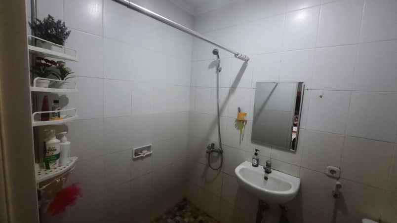 rumah antapani lama dekat arcamanik cicaheum bandung