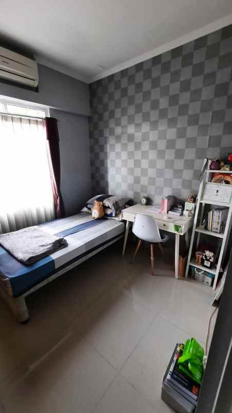 rumah antapani lama dekat arcamanik cicaheum bandung