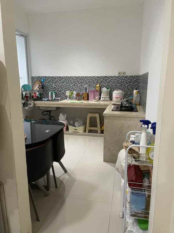 rumah bagus full furnished bekasi jawa barat