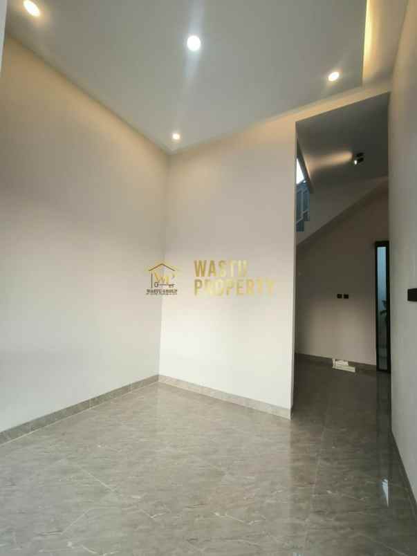 rumah baru desain industrial dalam cluster di sleman