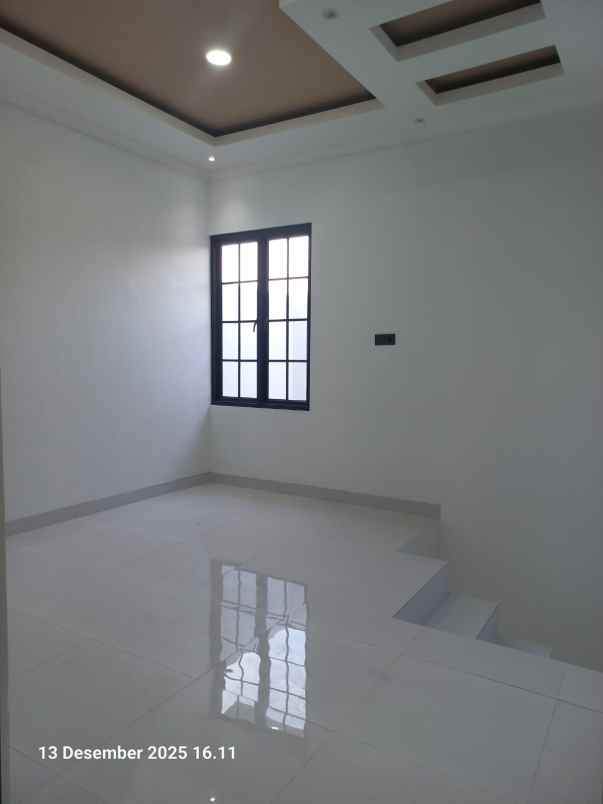 rumah baru di thb bekasi kota siap huni c1042