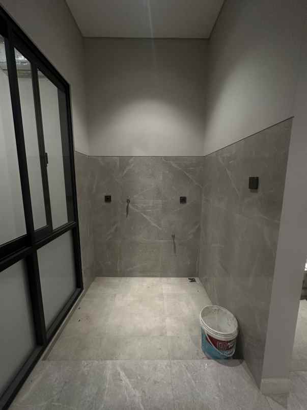rumah baru gress royal residence cluster hampton