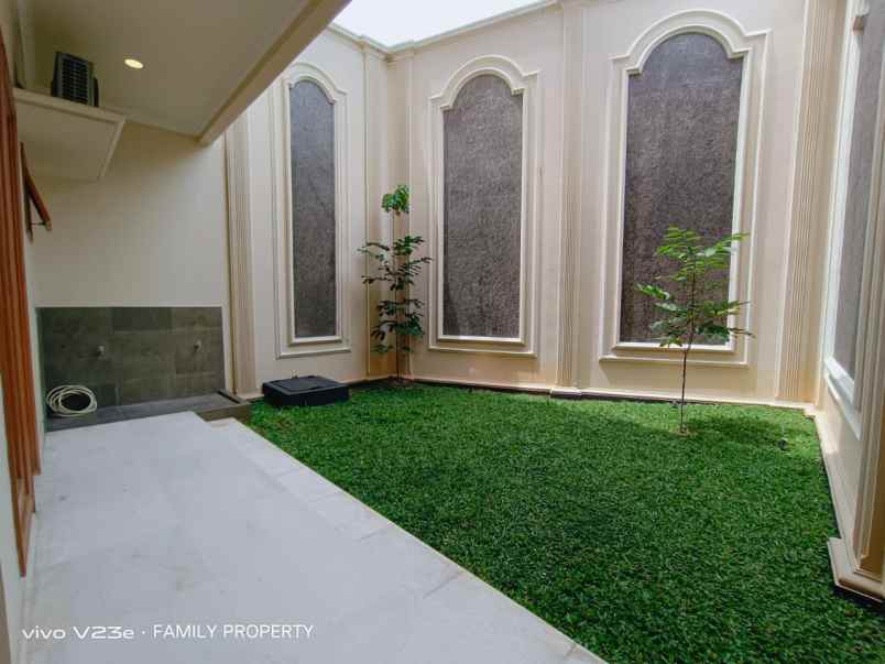rumah baru mewah dekat pesanggrahani bintaro