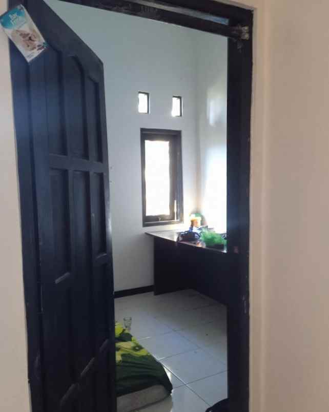 rumah borobudur manyaran semarang barat