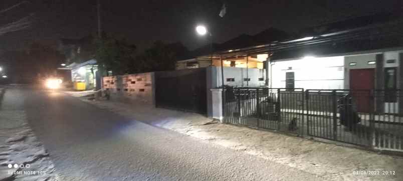 rumah ciloa cilame pinggir jalan