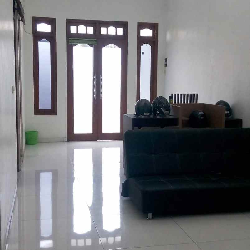 rumah di jln cokroaminoto wirobrajan