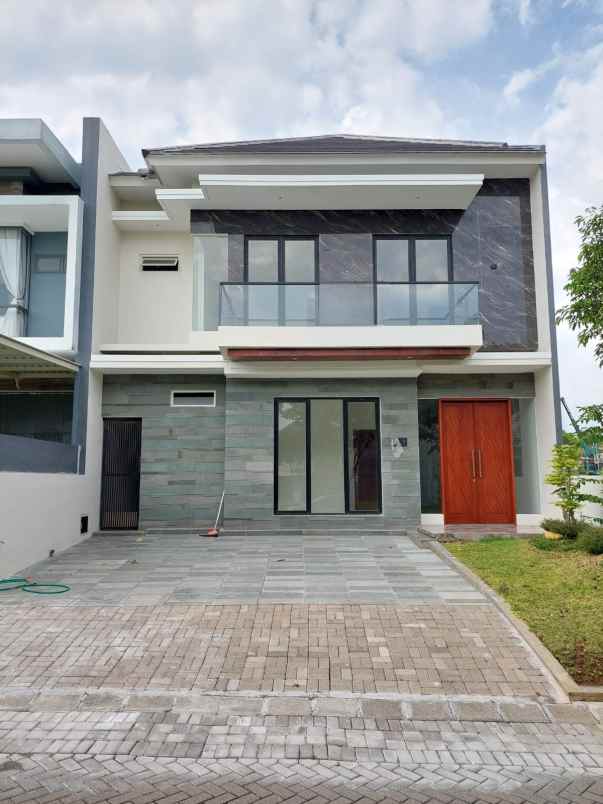 rumah dijual citraland woodland baru gress surabaya