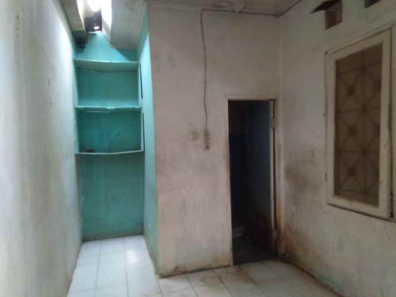 rumah dijual di perumahan rosewood garden