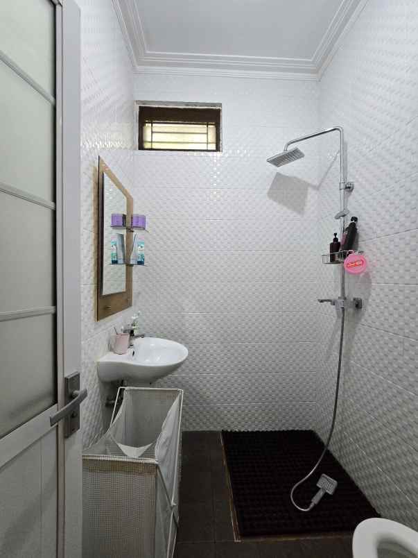 rumah full furnished di rawamangun jaktim