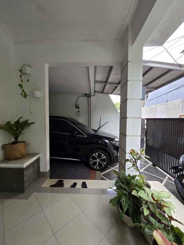 rumah full furnished di rawamangun jaktim
