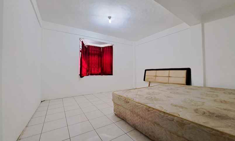 rumah gaya eropa klasik siap huni di antapani bandung