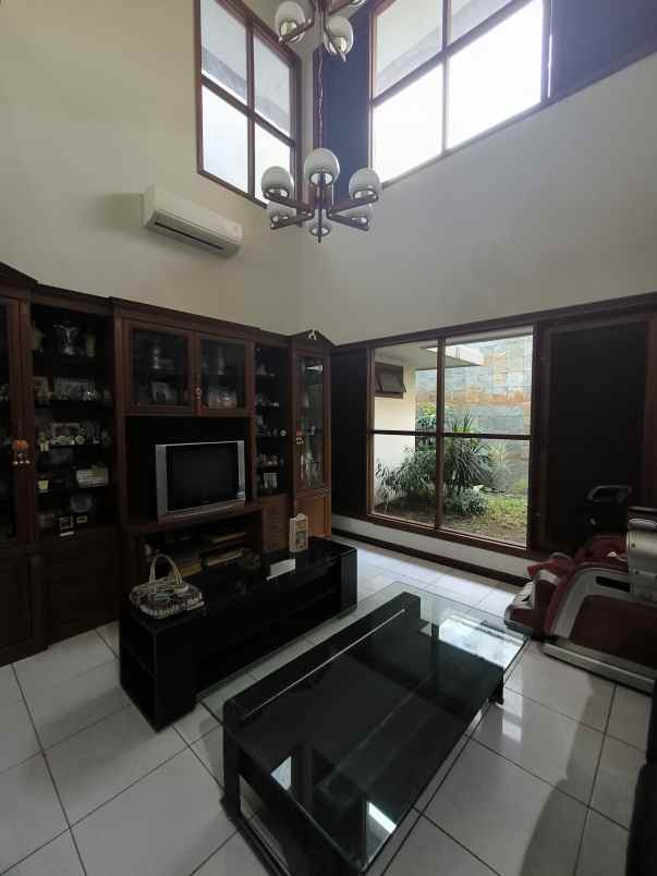 rumah graha famili dijual blok c