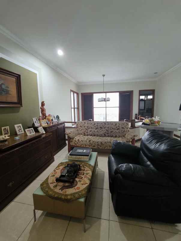 rumah graha famili dijual blok c