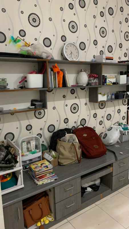 rumah hadap timur di royal residence jakarta timur