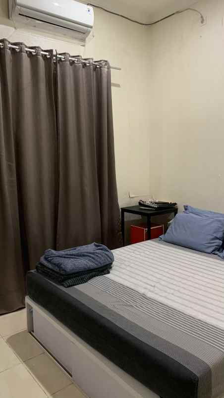 rumah hadap timur di royal residence jakarta timur