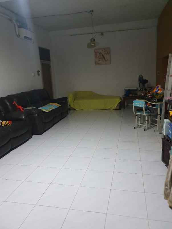 rumah jl mokmer sawah besar