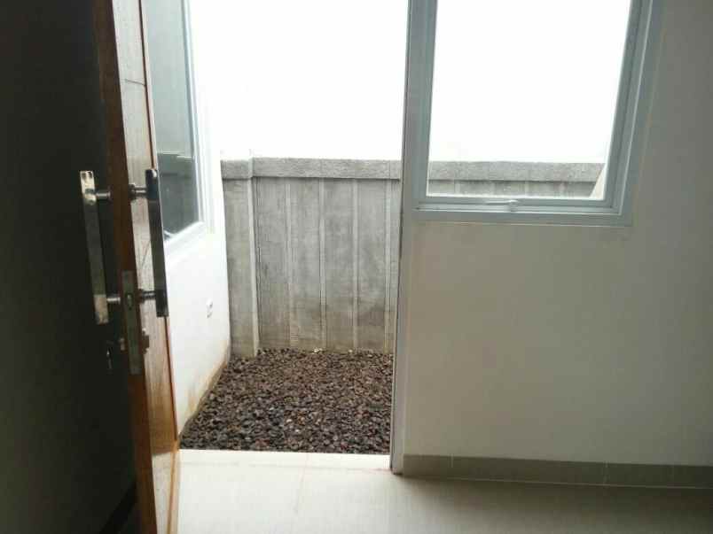 rumah jl sd lama pondok rangon