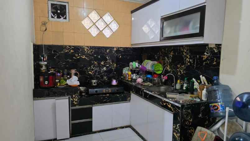 rumah kota mas kolonel masturi dekat padasuka cimahi