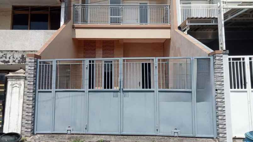 rumah lebak arum strategis pln 2200