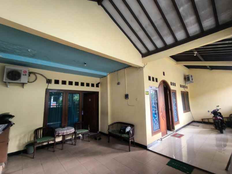 rumah manyaran semarang barat