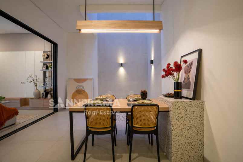 rumah mewah dalam townhouse di pondok cabe tang sel