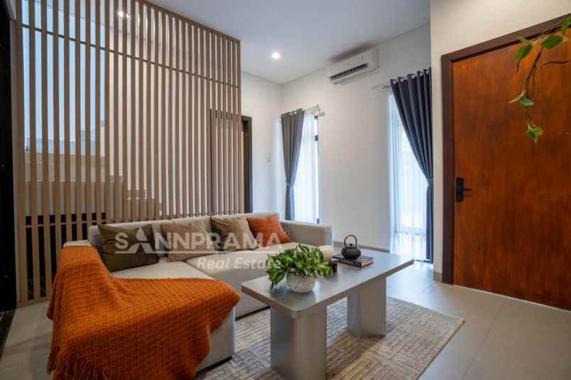 rumah mewah dalam townhouse di pondok cabe tang sel