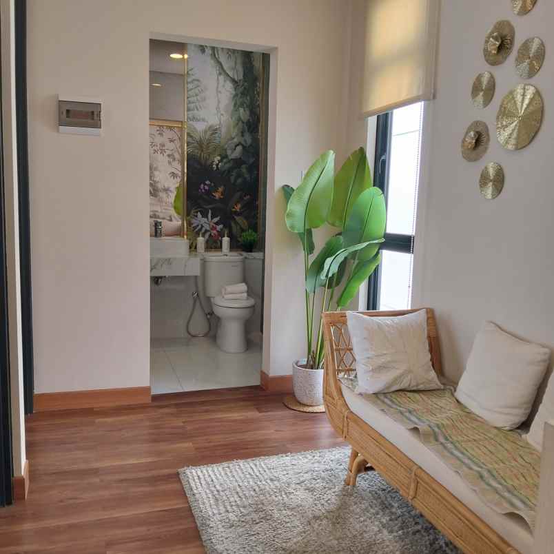 rumah mewah promo free dp dekat mrt lebak bulus