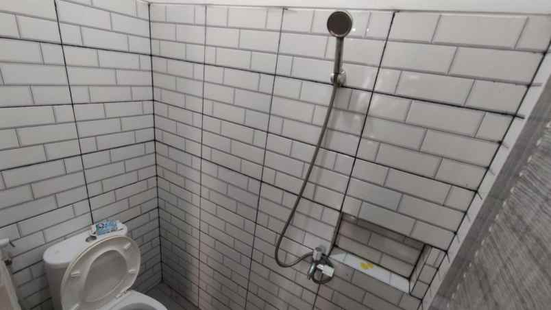 rumah minimalis ada carport harga paling murah