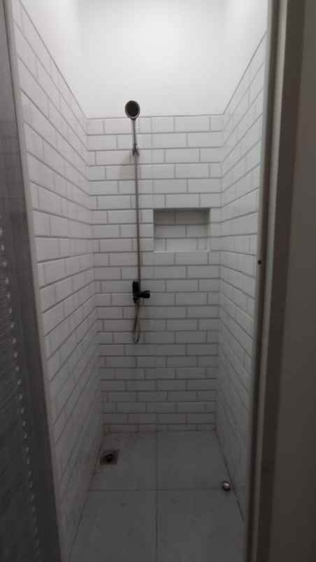 rumah minimalis ada carport harga paling murah