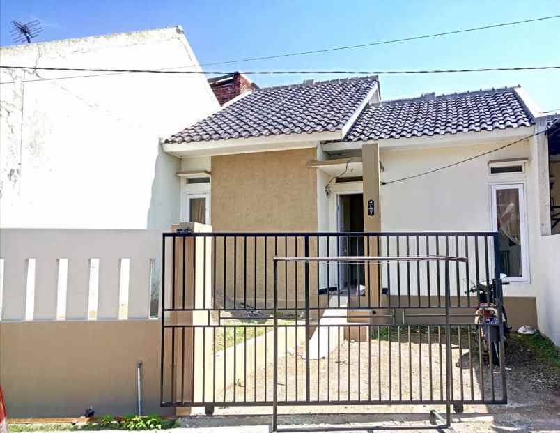 rumah minimalis dekat pusat kota