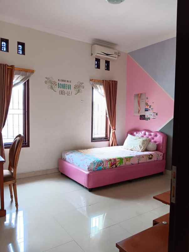 rumah minimalis full furnish di arcamanik bandung