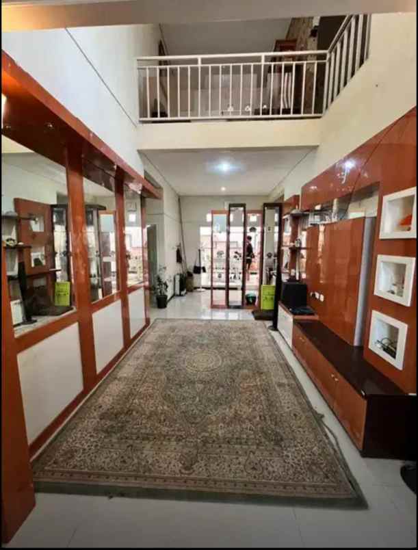 rumah mulawarman tembalang semarang