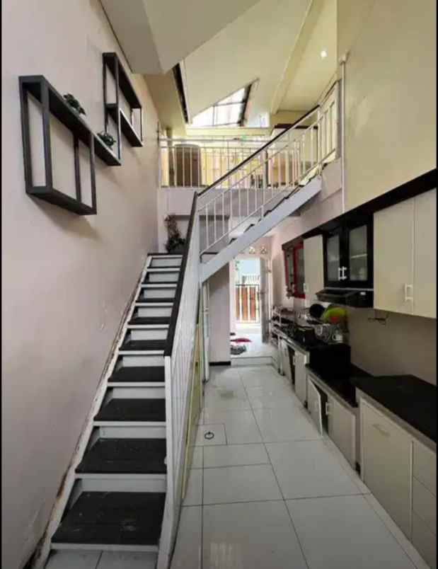 rumah mulawarman tembalang semarang