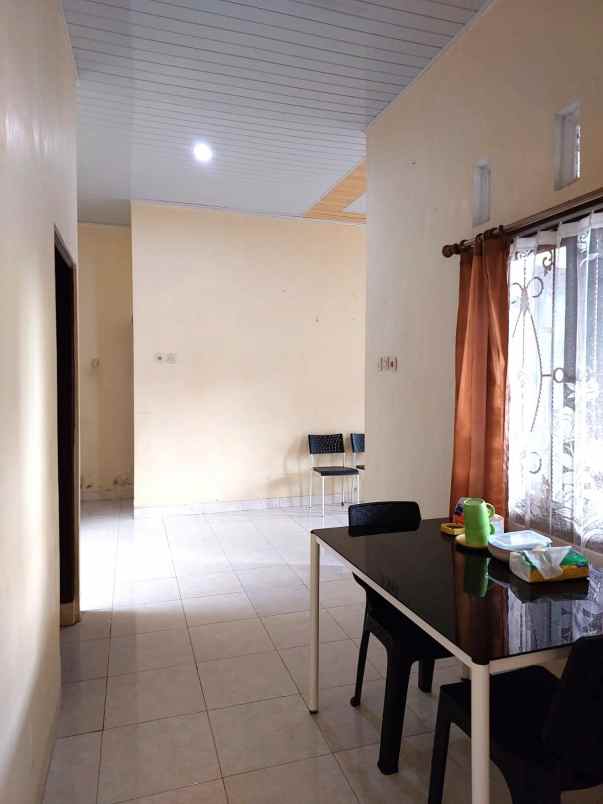 rumah nyaman akses mudah dekat jalan kaliurang